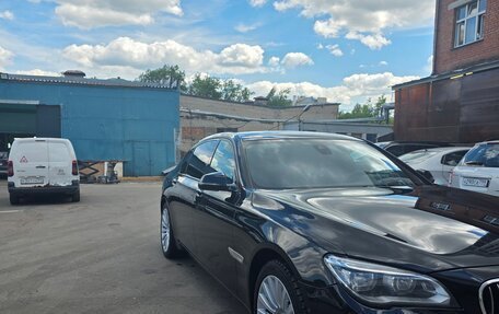 BMW 7 серия, 2012 год, 1 740 000 рублей, 3 фотография