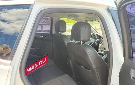 Opel Astra J, 2011 год, 370 000 рублей, 6 фотография