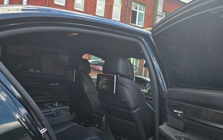 BMW 7 серия, 2012 год, 1 740 000 рублей, 14 фотография