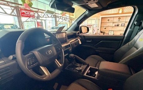 Toyota Tacoma, 2026 год, 8 990 000 рублей, 11 фотография