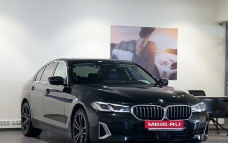 BMW 5 серия, 2020 год, 4 890 000 рублей, 3 фотография