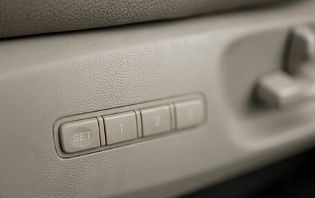 Mazda CX-9 I рестайлинг, 2008 год, 750 000 рублей, 16 фотография