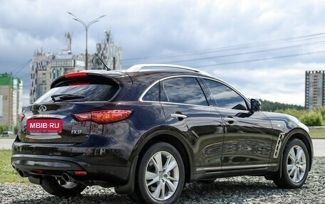 Infiniti FX II, 2012 год, 2 120 000 рублей, 5 фотография