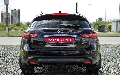Infiniti FX II, 2012 год, 2 120 000 рублей, 6 фотография