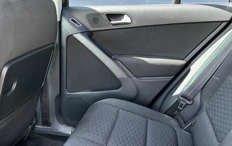Volkswagen Tiguan I, 2010 год, 1 070 000 рублей, 26 фотография