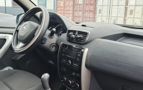 Nissan Terrano III, 2017 год, 1 300 000 рублей, 6 фотография