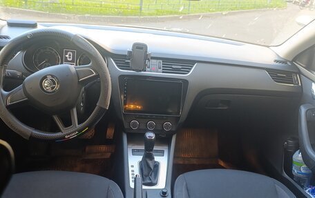 Skoda Octavia, 2018 год, 1 690 000 рублей, 8 фотография