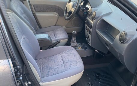 Renault Logan I, 2006 год, 195 000 рублей, 13 фотография