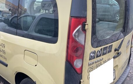 Renault Kangoo II рестайлинг, 2011 год, 450 000 рублей, 5 фотография