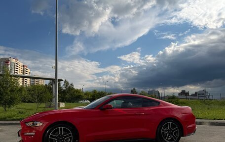Ford Mustang VI рестайлинг, 2020 год, 3 200 000 рублей, 4 фотография