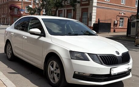 Skoda Octavia, 2018 год, 1 500 000 рублей, 9 фотография