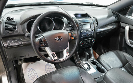 KIA Sorento II рестайлинг, 2011 год, 1 669 000 рублей, 15 фотография