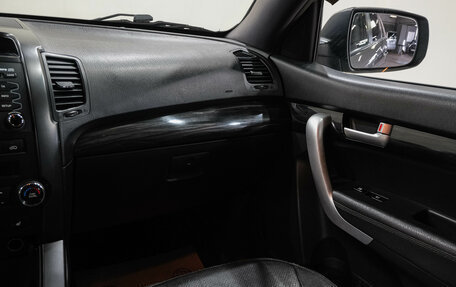 KIA Sorento II рестайлинг, 2011 год, 1 669 000 рублей, 20 фотография