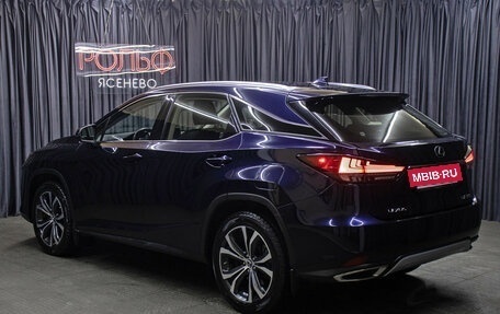 Lexus RX IV рестайлинг, 2021 год, 5 150 000 рублей, 8 фотография