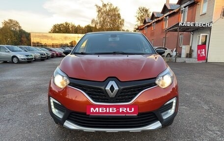 Renault Kaptur I рестайлинг, 2017 год, 1 285 000 рублей, 4 фотография
