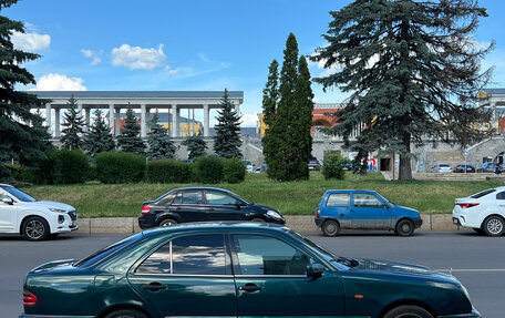 Mercedes-Benz E-Класс, 1995 год, 280 000 рублей, 8 фотография