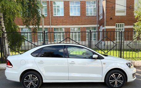 Volkswagen Polo VI (EU Market), 2015 год, 890 000 рублей, 11 фотография