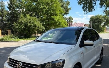 Volkswagen Polo VI (EU Market), 2015 год, 890 000 рублей, 13 фотография