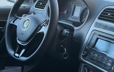 Volkswagen Polo VI (EU Market), 2015 год, 890 000 рублей, 8 фотография