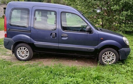 Renault Kangoo II рестайлинг, 2003 год, 299 000 рублей, 1 фотография