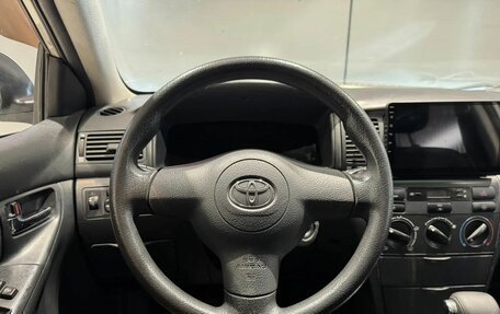 Toyota Corolla, 2005 год, 495 000 рублей, 10 фотография