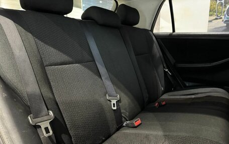 Toyota Corolla, 2005 год, 495 000 рублей, 12 фотография