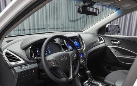 Hyundai Santa Fe III рестайлинг, 2017 год, 2 049 000 рублей, 9 фотография