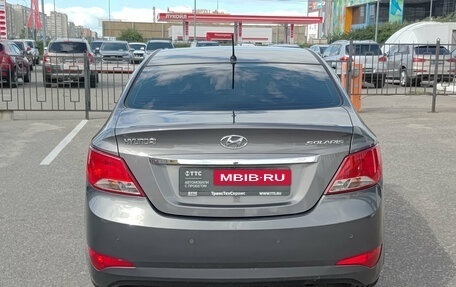 Hyundai Solaris II рестайлинг, 2015 год, 960 000 рублей, 10 фотография