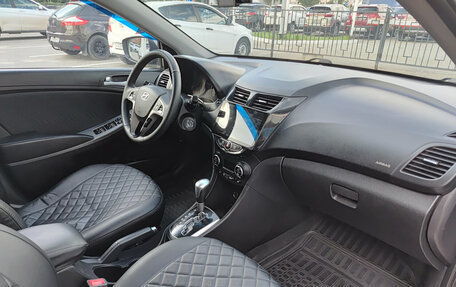 Hyundai Solaris II рестайлинг, 2015 год, 960 000 рублей, 15 фотография
