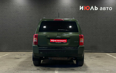 Jeep Liberty (Patriot), 2008 год, 750 000 рублей, 6 фотография