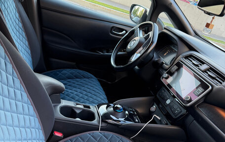 Nissan Leaf II, 2019 год, 2 500 000 рублей, 7 фотография