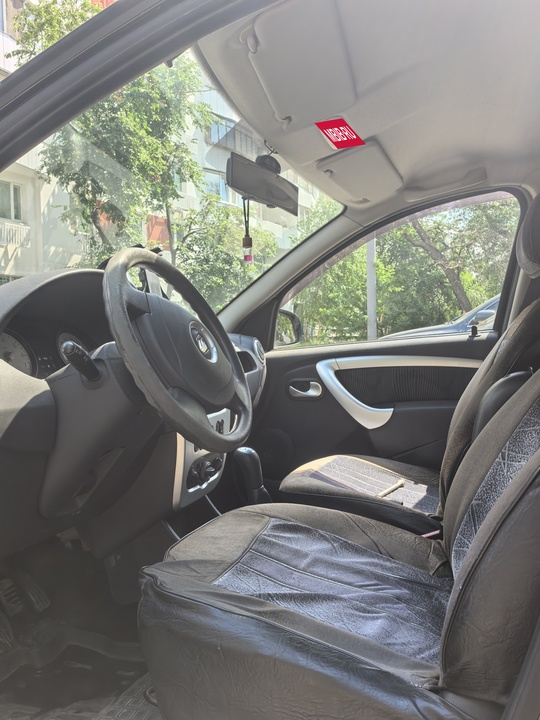 Renault Sandero I, 2011 год, 460 000 рублей, 7 фотография