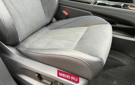 Volkswagen Tiguan, 2026 год, 4 575 000 рублей, 24 фотография