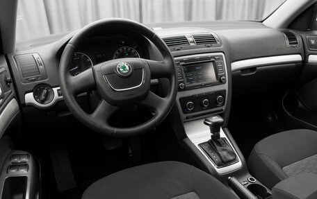 Skoda Octavia, 2011 год, 760 000 рублей, 7 фотография