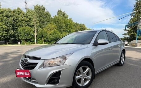 Chevrolet Cruze II, 2014 год, 699 000 рублей, 2 фотография