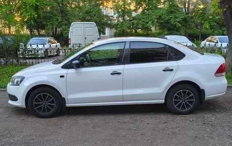 Volkswagen Polo VI (EU Market), 2012 год, 650 000 рублей, 2 фотография