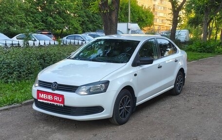 Volkswagen Polo VI (EU Market), 2012 год, 650 000 рублей, 3 фотография