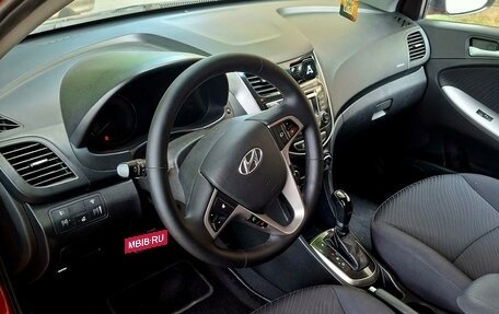 Hyundai Solaris II рестайлинг, 2014 год, 1 200 000 рублей, 5 фотография