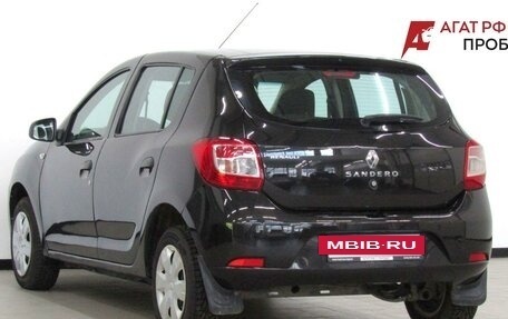 Renault Sandero II рестайлинг, 2017 год, 550 000 рублей, 3 фотография