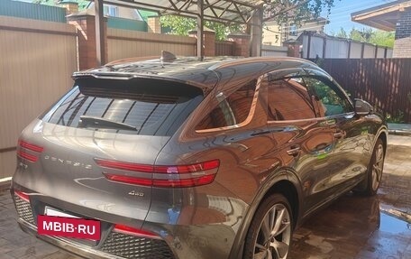 Genesis GV70, 2021 год, 4 350 000 рублей, 2 фотография