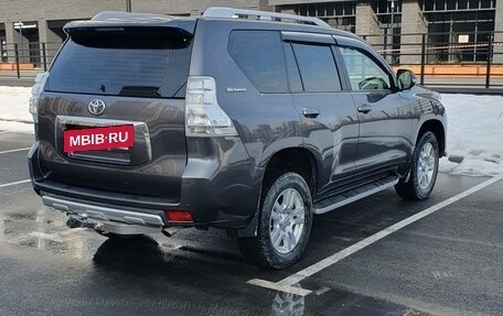 Toyota Land Cruiser Prado 150 рестайлинг 2, 2010 год, 2 350 000 рублей, 2 фотография