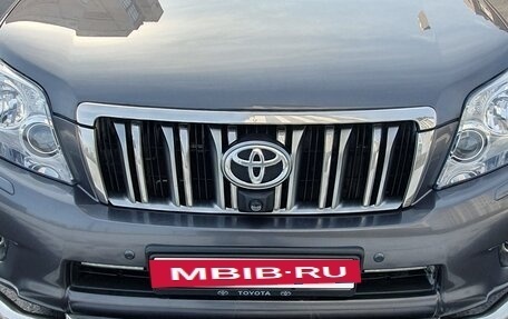 Toyota Land Cruiser Prado 150 рестайлинг 2, 2010 год, 2 350 000 рублей, 13 фотография