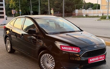 Ford Focus III, 2015 год, 835 000 рублей, 2 фотография