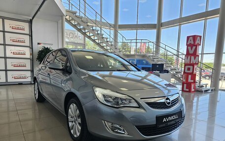 Opel Astra J, 2011 год, 995 000 рублей, 4 фотография
