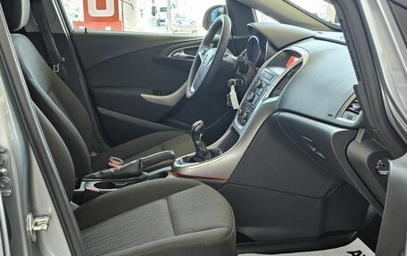 Opel Astra J, 2011 год, 995 000 рублей, 17 фотография