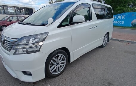 Toyota Vellfire I, 2010 год, 2 000 000 рублей, 1 фотография