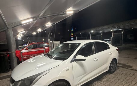 KIA Rio IV, 2017 год, 830 000 рублей, 5 фотография