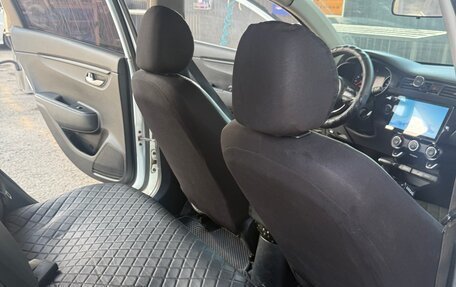 KIA Rio IV, 2017 год, 830 000 рублей, 9 фотография