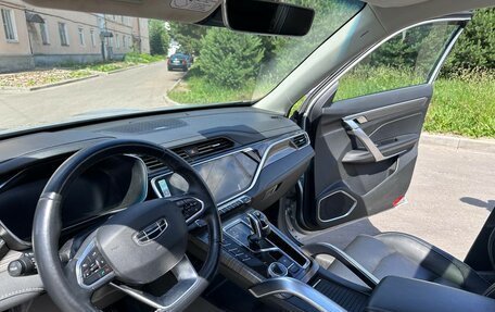 Geely Atlas, 2022 год, 1 899 000 рублей, 7 фотография