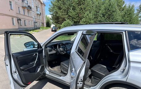 Geely Atlas, 2022 год, 1 899 000 рублей, 6 фотография
